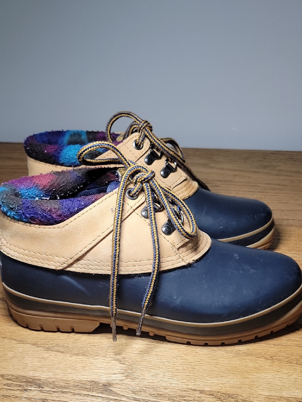 🦆 Nine West Duck Boots Women's Size 8 Thermolite Insoles of Dupont🦆
